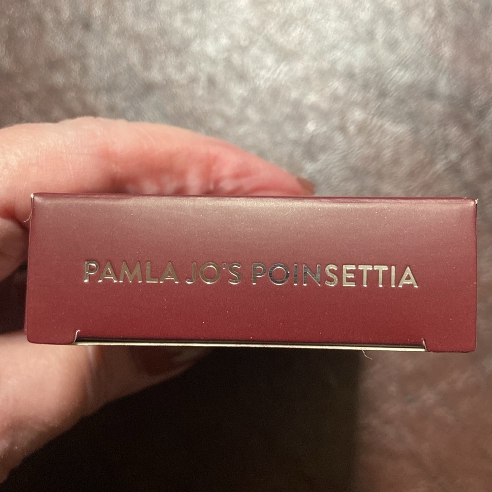 Red Aspen Nail Dash - Pamela Jo’s Poinsettia - NEW IN BOX - Picture 2 of 3